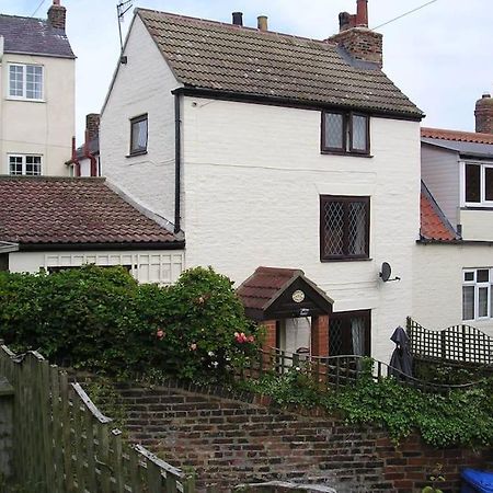 Award Winning Pet Friendly Paddock Cottage 惠特比 外观 照片