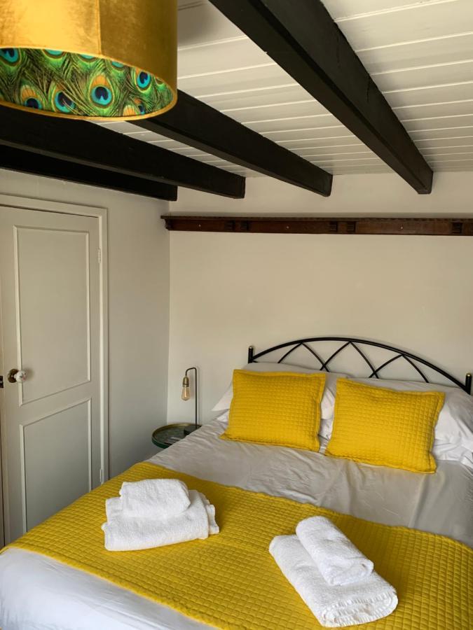 Award Winning Pet Friendly Paddock Cottage 惠特比 外观 照片